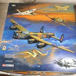 CORGI 1:72 Scale Very Rare, Immaculate Die Cast Battle of Britain Memorial Set