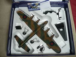 Corgi Aviation Avro Lancaster B1 special 1/72 scale die cast model