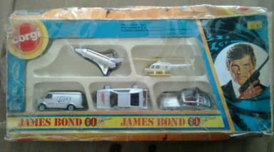 Corgi James Bond 007 Diecast set