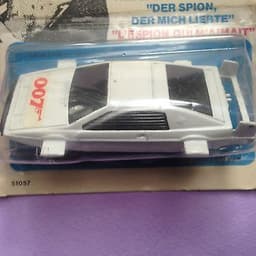 Corgi Juniors 60 Diecast Lotus Esprit 007 James Bond (On Card)