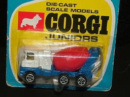 CORGI JUNIORS WHIZZWHEELS NEW DIECAST TOYS ORIGINAL CARD No.47 SCAMMELL CONCRETE