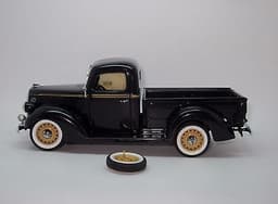 Danbury Mint 1938 Ford Pickup with spare tire LNIB