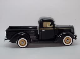 Danbury Mint 1938 Ford Pickup with spare tire LNIB