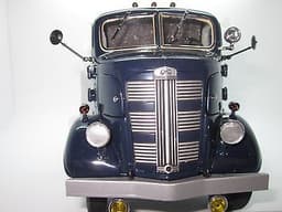 Danbury Mint 1938 GMC Car Carrier Die Cast Truck w/Original Packing Mint in Box