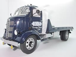 Danbury Mint 1938 GMC Car Carrier Die Cast Truck w/Original Packing Mint in Box