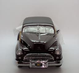 Danbury Mint 1947 Buick Roadmaster Estate Wagon Limited Edition -Never Displayed