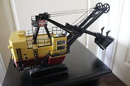 diecast 1.50 scale face shovel