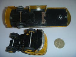 DIECAST PETROL SHELL TANKER TRAILER MARKLIN MERCEDES CAB TEKNO ? BRAZIL ? JUE