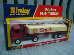 Dinky 950 Foden Tanker ( Shell )