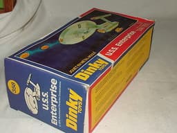 DINKY TOYS DIECAST NEW BOXED STAR TREK USS 1701 ENTERPRISE SPACE SHIP No.358