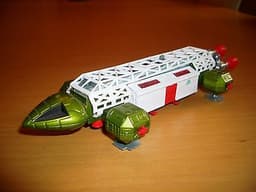 Dinky Toys Eagle Transporter 359 Space 1999 Die Cast Green White