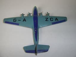 Dinky Toys Pre - War Aircraft 62 x 40 seat airliner