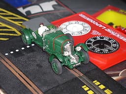 HORNBY BENTLEY BLOWER SLOT CAR