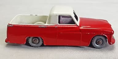 Matchbox Regular Wheels No.50a Commer Pick-up Truck –# 37