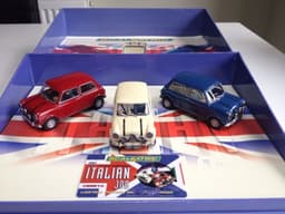 New 1/32 Scalextric Slot Cars Ltd Edition 3x Mini Cooper Set Italian Job