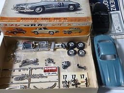 OLD KOGURE JAPAN "MERCEDES BENZ 300SL 1956" SLOT CAR KIT 1/24 assemble started