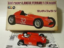 OLD TAMIYA "FERRARI LANCIA D50 F-1 1956" SLOT CAR RTR 1/24 with BOX