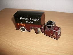 Pre war Dinky 1935 mechanical horse