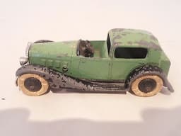 PRE-WAR DINKY TOWN SEDAN MODEL 24C, Green, Black Chassis