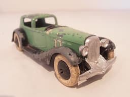 PRE-WAR DINKY TOWN SEDAN MODEL 24C, Green, Black Chassis