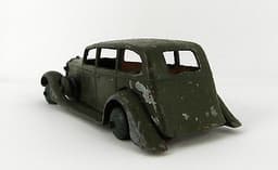 PRE WAR DINKY TOYS 30 SERIES VAUXHALL No 30d ( GOOD CASTING POORLY OVERPAINTED