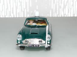 Triang Scalextric ASTON MARTIN GT MARSHAL CAR Ref E5 Col Green 1960\'s Vintage