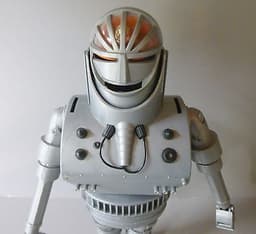 VINTAGE 1970s DOCTOR WHO GIANT ROBOT FIGURE - DENYS FISHER HONG KONG