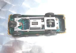 Vintage Revell Slot Car Aston Martin DB5 Airfix ?? Like James Bond