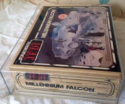 vintage star wars Super Rare Millennium Falcon Factory Sealed AFA 80 Kenner Jedi