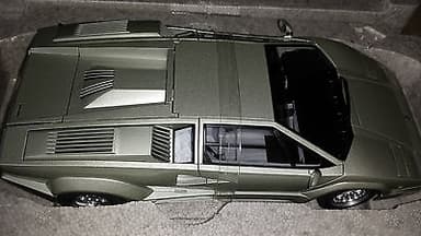 1/18 Autoart Lamborghini Countach 25th Anniversary SILVER Lamborghini countache