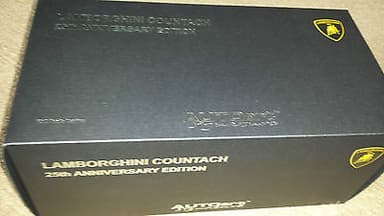 1/18 Autoart Lamborghini Countach 25th Anniversary SILVER Lamborghini countache