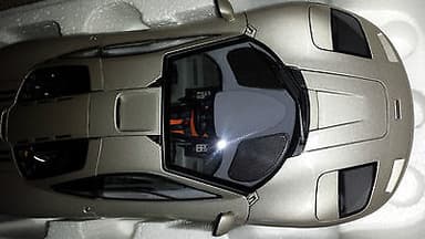 1/18 Autoart McLaren F1 Road Car Short tail Platinum SILVER Mclaren F1 MEGA RARE