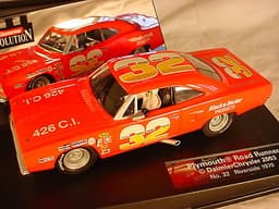 Carrera Plymouth Road Runner #32 Riverside 25718 MB 1/32 scale slot car