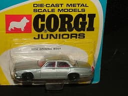 CORGI JUNIORS WHIZZWHEELS MINT MODELS DIECAST TOYS ORIGINAL CARD JAGUAR XJ6