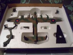 Corgi The Aviation Archive Avro Lancaster Mk111-Aj-G,ED932 diecast 1.72 Scale