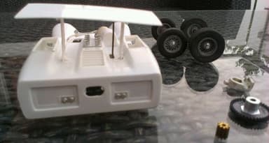 COX Chaparral 2 e very good body with wing Mag Wheels Slotcar 1/24 original