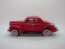 Danbury Mint 1940 Ford Deluxe Coupe, LNIB