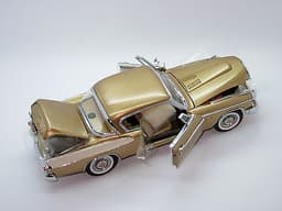 Danbury Mint 1957 Studebaker Golden Hawk, LNIB