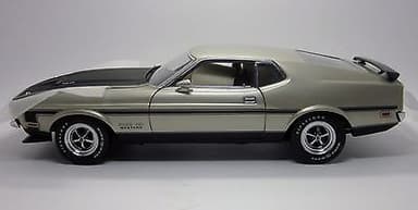 Danbury Mint 1971 Ford Mustang Boss 351, LNIB