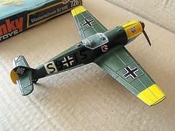 Dinky Toys diecast model Messerschmidtt B.f 109E boxed (WW2 German aeroplane)