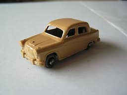 Dinky Toys Model/Toy Cars 00 Dublo scale 1960\'s Diecast