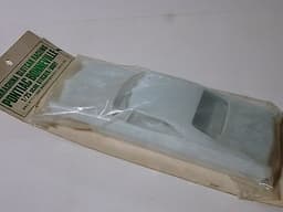 HASEGAWA/WARASINA JAPAN "PONTIAC BONNEVILLE" SLOT CAR BODY KIT 1/25