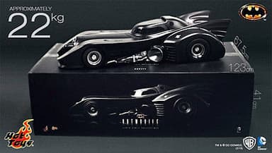 Hot Toys Batman 89 BATMOBILE 1/6 scale   +++ NEW & SEALED+++