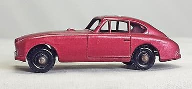 Matchbox Regular Wheels No.53a Aston Martin DB2/4 -# 40