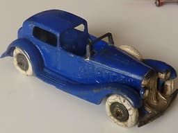 Pre war Dinky 24c Town Sedan.