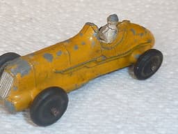 Pre war Dinky 35b racing car - yellow.
