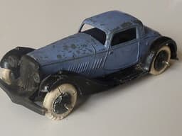 Pre war French Dinky 24f Sportsmans Coupe with white \'Dunlop\' tyres.
