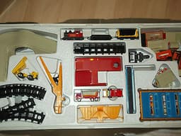 Rare Vintage 1979 Matchbox Playset Railway Goods Yard diecast vehicles,train