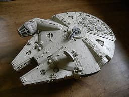 Vintage Star Wars Millenium Falcon Excellent Condition 1979 Complete