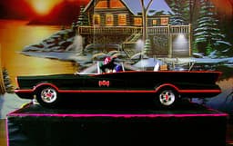 "BATMAN DAY AUCTION" George Barris 1/25 1966 Batmobile Analog Slot Car 12-18v.